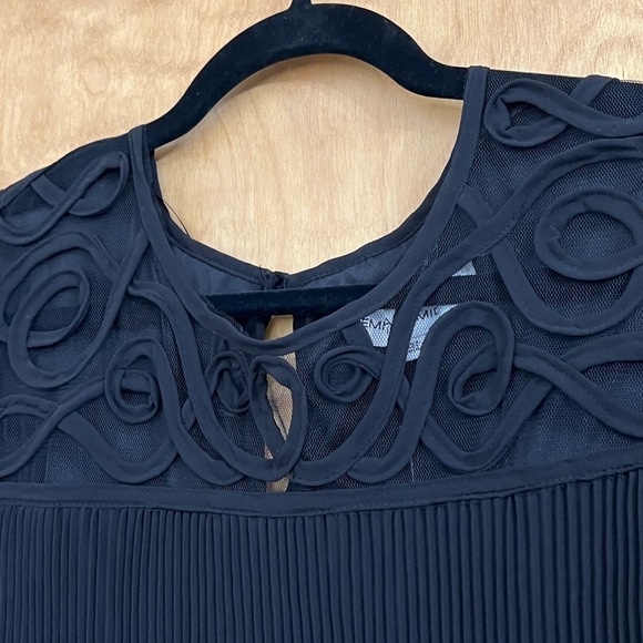 Emma & Michele Lace Pleated Dress XL/16 - Picture 5 of 8